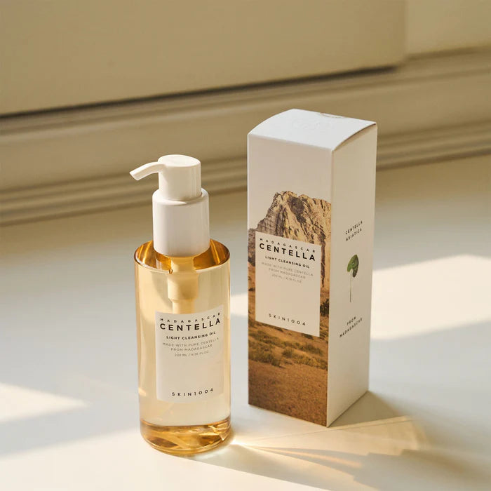 SKIN1004 - Madagascar Centella Light Cleansing Oil (200ml)