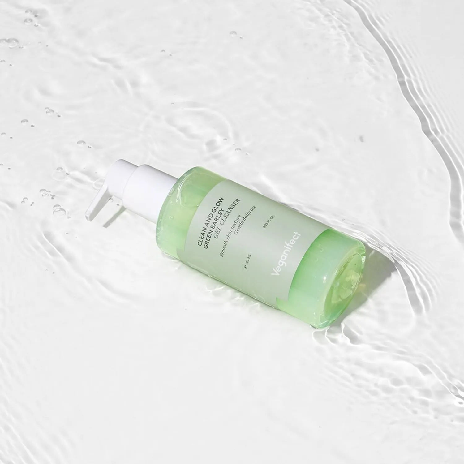 veganifect. - Clean and Glow Green Barley Gel Cleanser (205ml)
